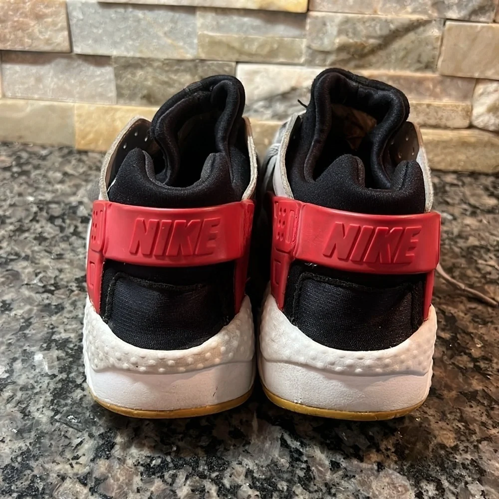 Nike Huarache Y5.5